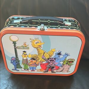 Sesame Street Character Lunchbox - Orange and Black
